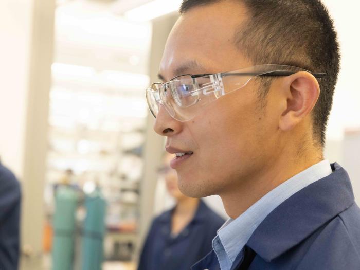 Xitong Liu in the lab